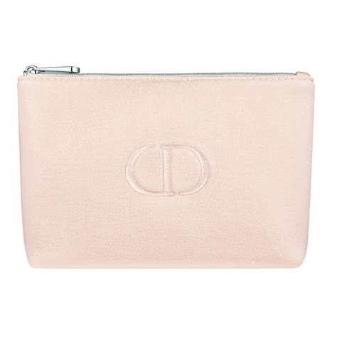 generic trapezium pouch dior.